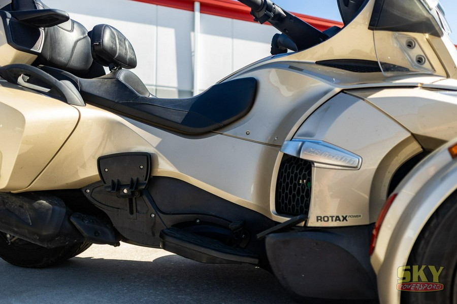 2017 Can-Am Spyder RT Base