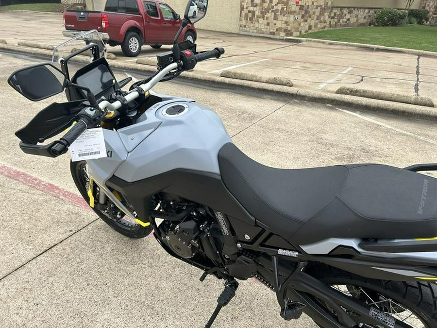 2023 Suzuki V-Strom 800DE