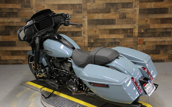 2024 Harley-Davidson Street Glide® Sharkskin Blue - Black Finish