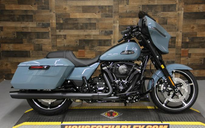 2024 Harley-Davidson Street Glide® Sharkskin Blue - Black Finish