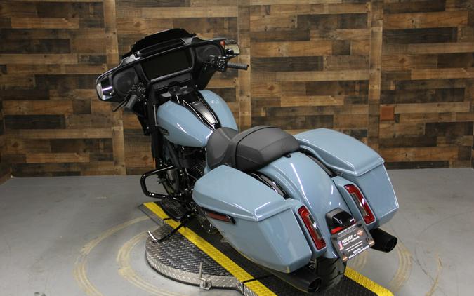 2024 Harley-Davidson Street Glide® Sharkskin Blue - Black Finish