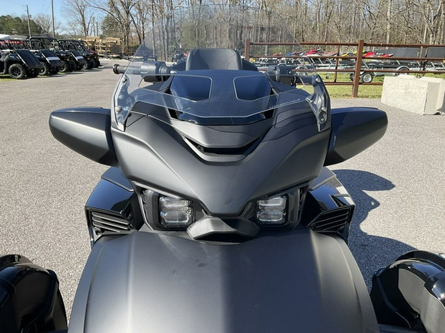 2025 Can-Am Spyder F3 Limited Dark Wheels