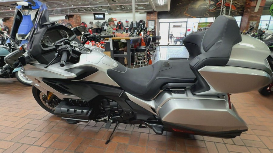 2025 Honda GOLDWING TOUR