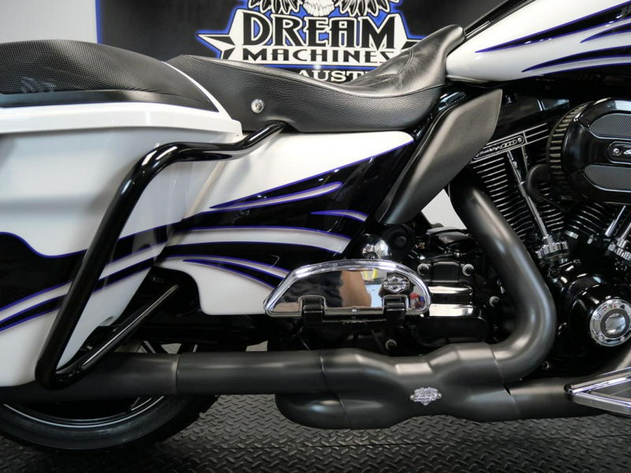 2016 Harley-Davidson® FLHXSE - CVO™ Street Glide®