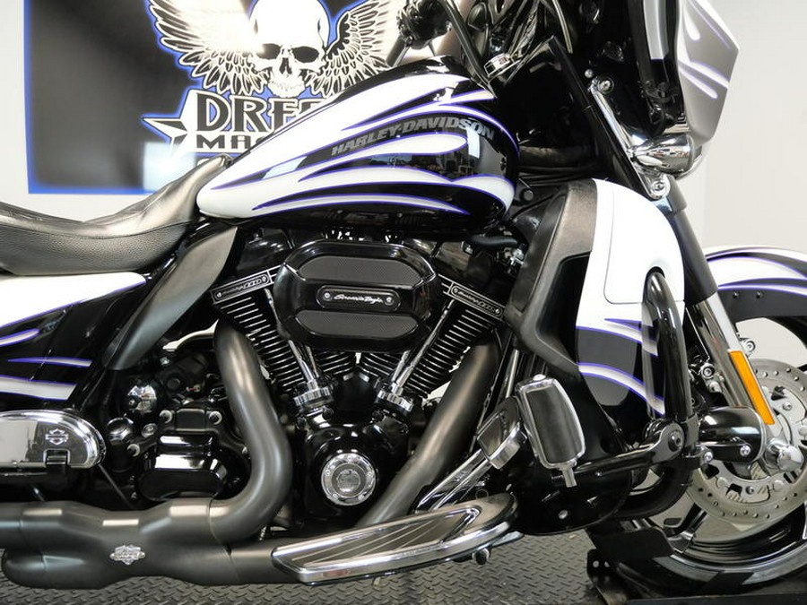 2016 Harley-Davidson® FLHXSE - CVO™ Street Glide®