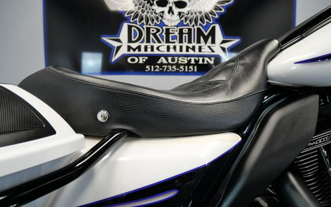 2016 Harley-Davidson® FLHXSE - CVO™ Street Glide®