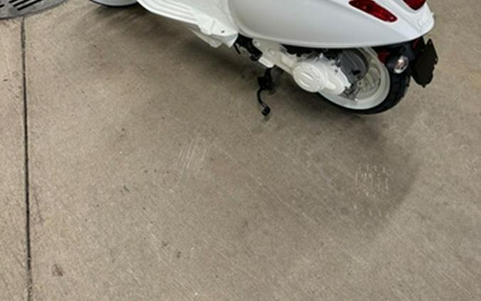 2022 Vespa Sprint 50