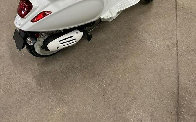 2022 Vespa Sprint 50