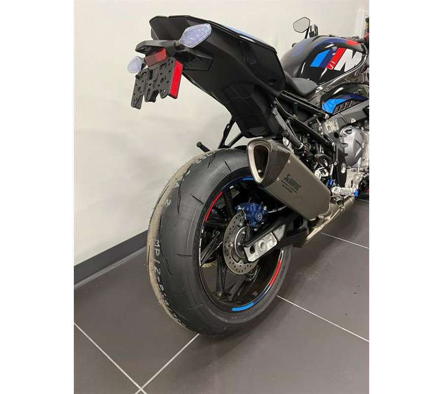 2024 BMW M 1000 R