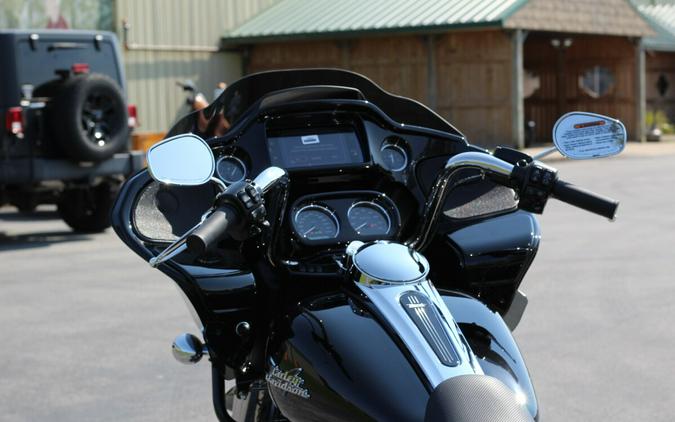 FLTRT 2024 Road Glide 3