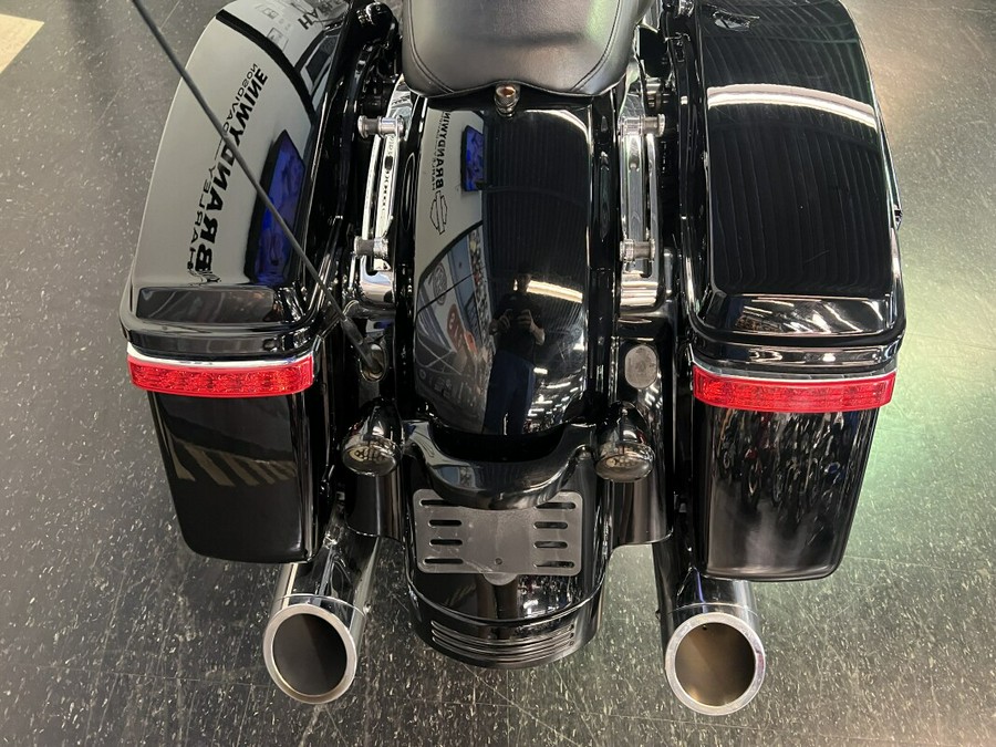 2015 Harley-Davidson Street Glide Vivid Black FLHX