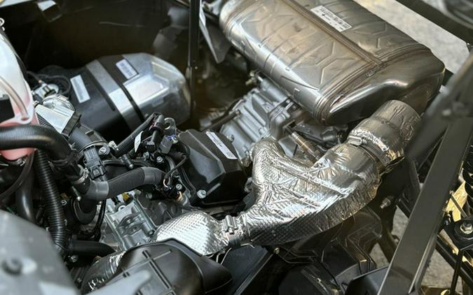 2024 Can-Am Defender MAX XT HD10