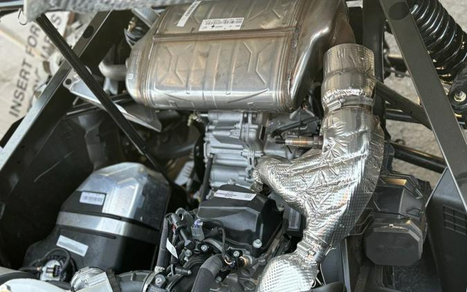 2024 Can-Am Defender MAX XT HD10