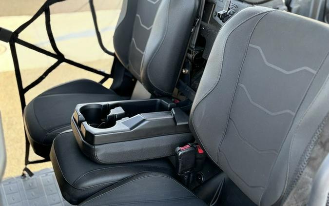 2024 Can-Am Defender MAX XT HD10