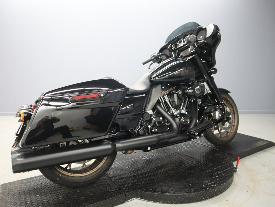 2022 Harley-Davidson Street Glide ST FLHXST
