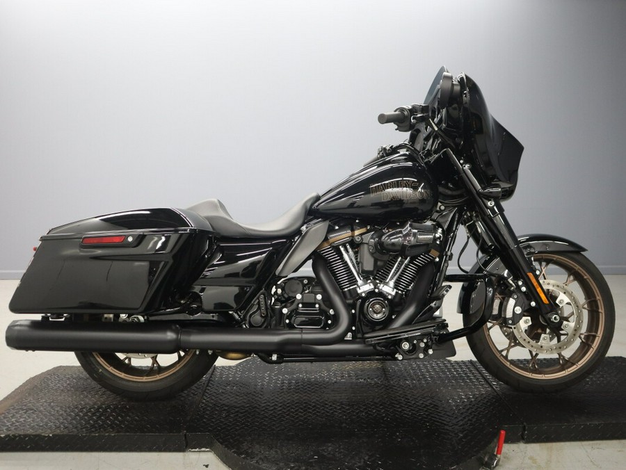 2022 Harley-Davidson Street Glide ST FLHXST