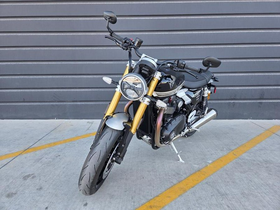 2026 Triumph Speed Twin 1200 RS Sapphire Black