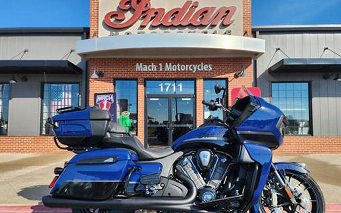 2025 Indian Motorcycle Pursuit® Dark Horse® with 112 and Powerband Audio Package