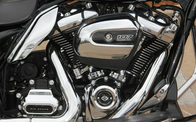 2020 Harley-Davidson Street Glide Vivid Black