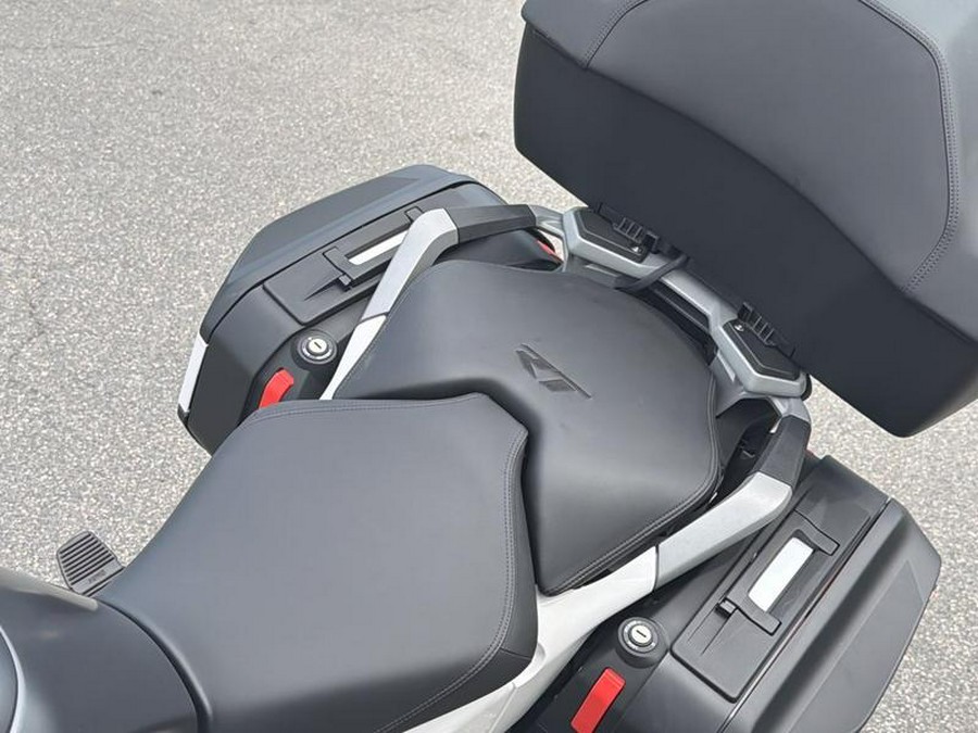 2026 BMW R 1300 RT Alpine White 3