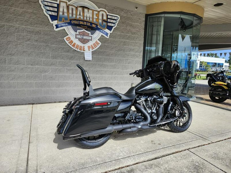 2018 Harley-Davidson® FLHXS - Street Glide® Special