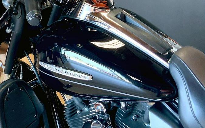 2013 Harley-Davidson® FLHTK - Electra Glide® Ultra Limited