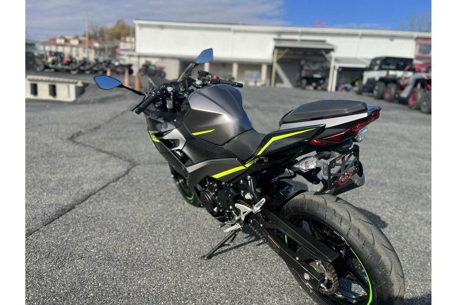 2021 Kawasaki Ninja® 400 ABS