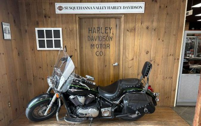 2015 Kawasaki Vulcan® 900 Custom