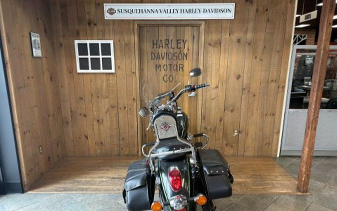 2015 Kawasaki Vulcan® 900 Custom