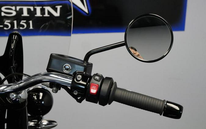 2023 BMW R 18 Classic 719 Galaxy Dust Metallic/Titan Silver 2 Metallic