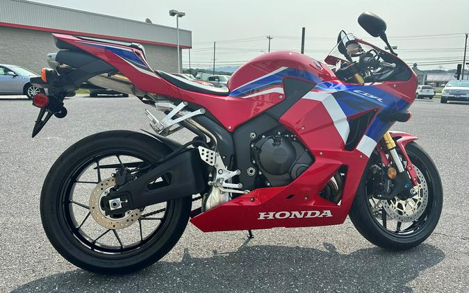 2022 Honda CBR600RR