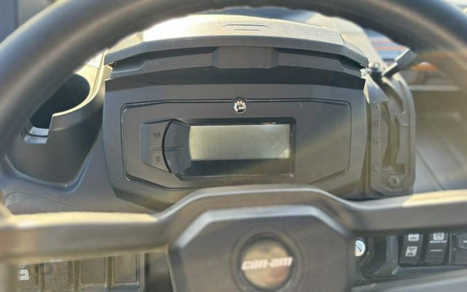 2024 Can-Am Defender MAX XT HD9