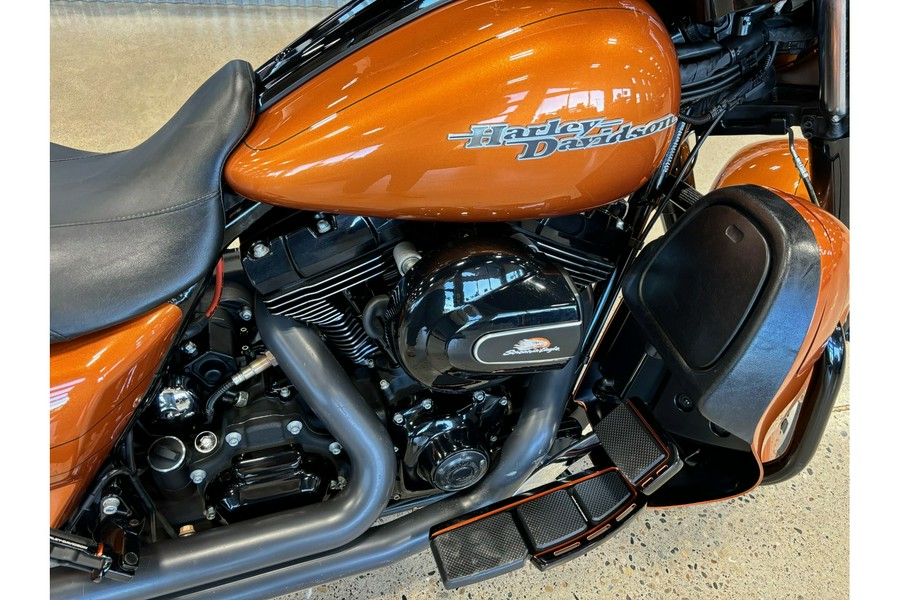 2014 Harley-Davidson® Special