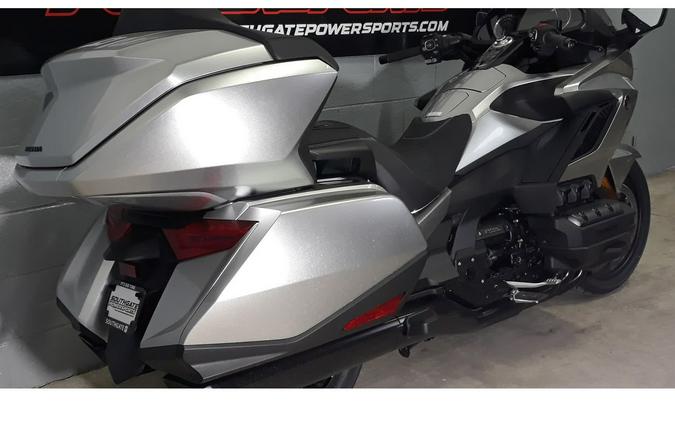 2025 Gold Wing® DCT Tour - Honda