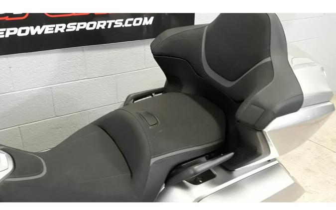 2025 Gold Wing® DCT Tour - Honda