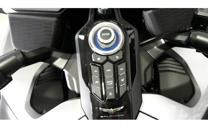 2025 Gold Wing® DCT Tour - Honda