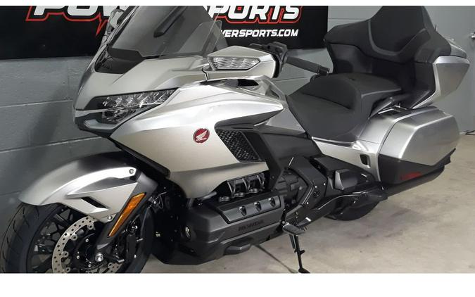2025 Gold Wing® DCT Tour - Honda