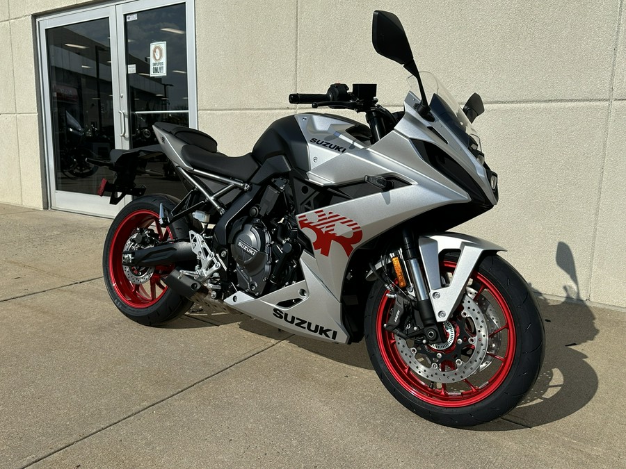 2024 Suzuki GSXS 8R