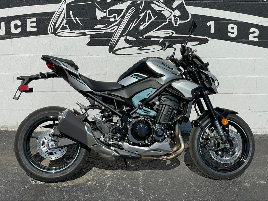2025 Kawasaki Z900 ABS