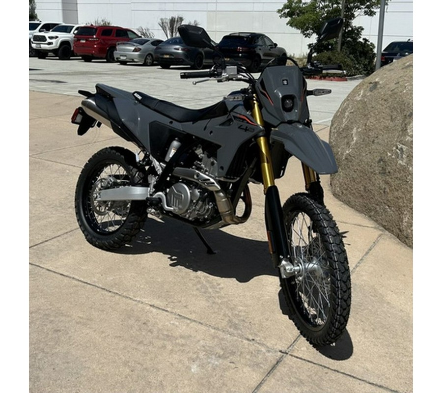 2025 Suzuki DR-Z4S