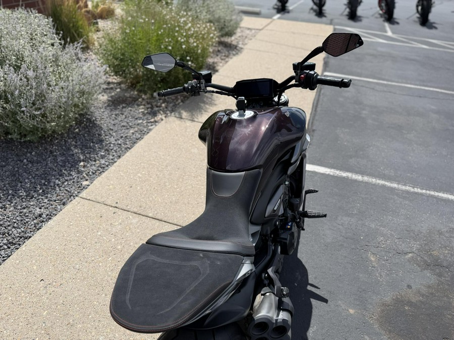 2026 Ducati XDiavel V4 BLACK