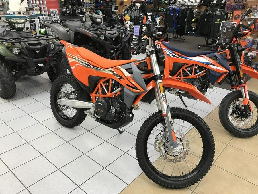 2024 KTM 690 Enduro R