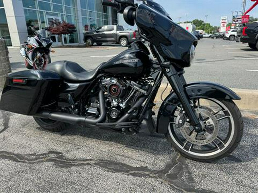 2018 Harley-Davidson Street Glide® Special