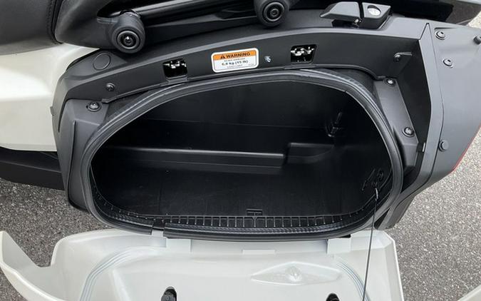 2025 Can-Am Spyder F3 T Rotax 1330 ACE