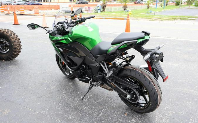 2025 Kawasaki Ninja® 1100SX SE ABS
