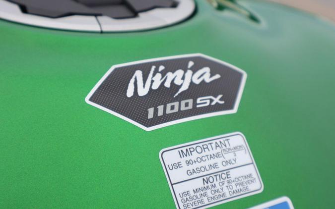 2025 Kawasaki Ninja 1100SX SE ABS