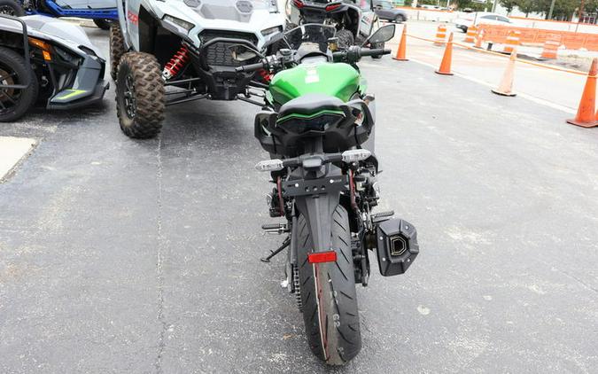 2025 Kawasaki Ninja® 1100SX SE ABS