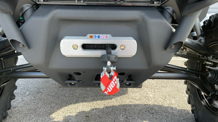 2026 Can-Am Defender Limited HD11 With Accessories and PLOW!!!