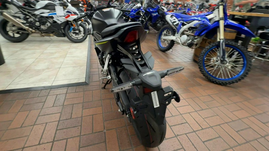 2026 Honda CB650R E-CLUTCH