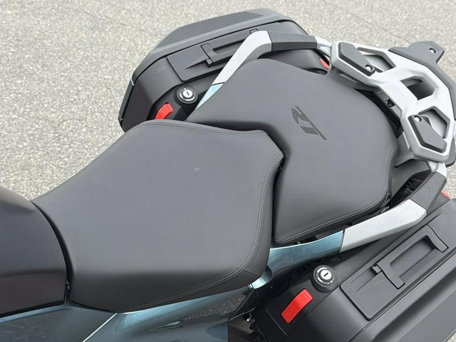 2026 BMW R 1300 RT Option 719 Camargue